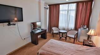 Гостиница Абу Даги Отель Махачкала Стандартный двухместный номер с 2 отдельными кроватями-5