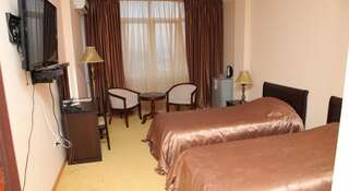 Гостиница Абу Даги Отель Махачкала Стандартный двухместный номер с 2 отдельными кроватями-1